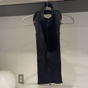 $250 Veronica Beard Uptown Scuba black nylon Dickey jacket dual zip insert